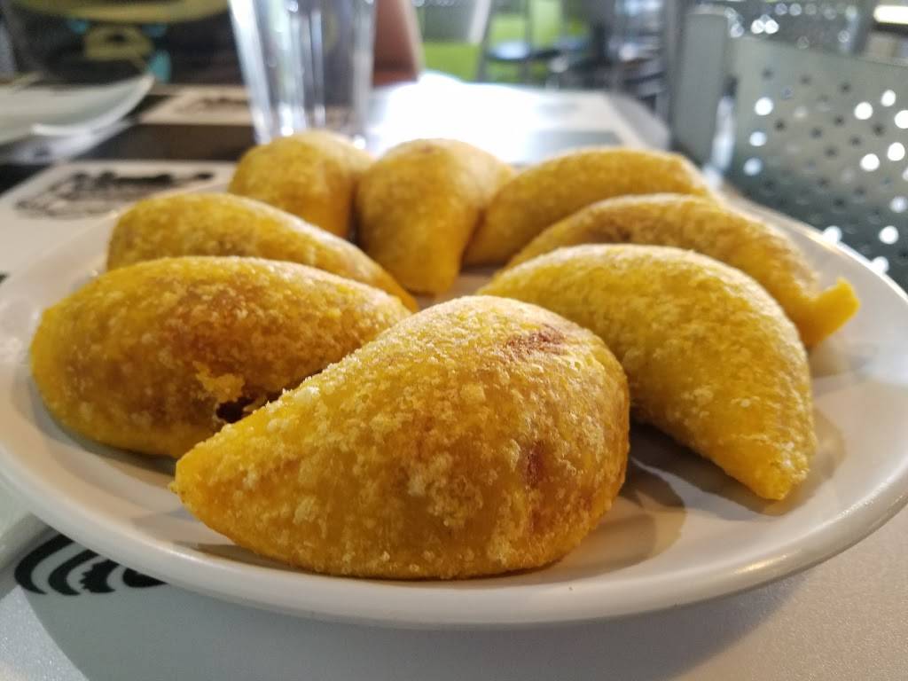 PaisasTwin Restaurant | restaurant | 9430 Richmond Ave, Houston, TX 77063, USA | 7137899292 OR +1 713-789-9292