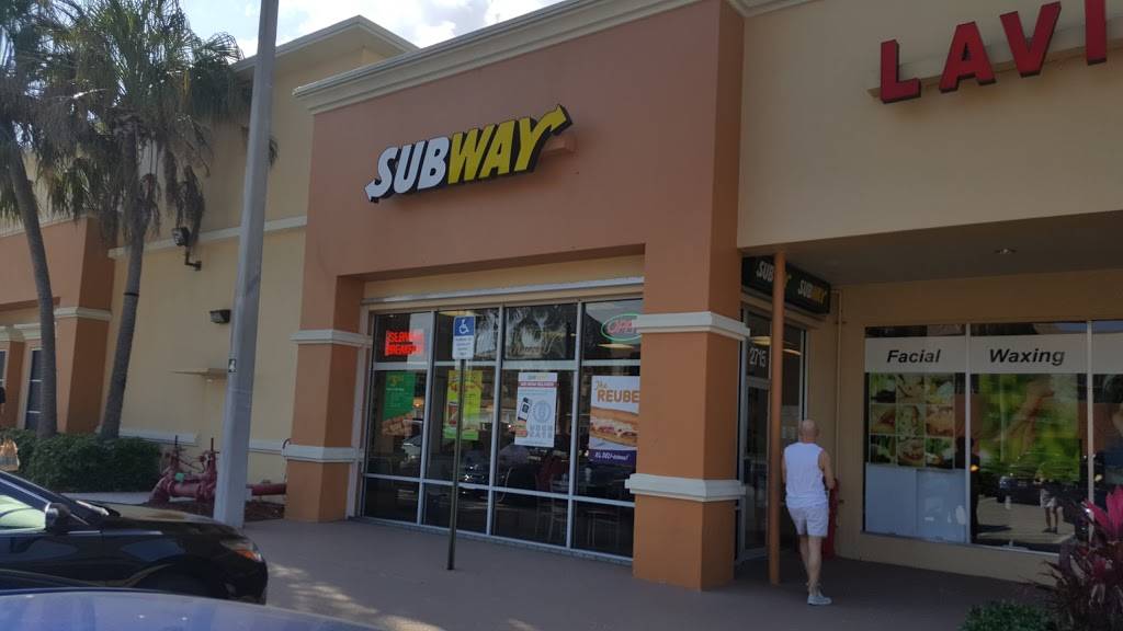 Subway Restaurants | restaurant | Five Points Plaza, 2715 N Dixie Hwy Unit # 2, Wilton Manors, FL 33334, USA | 9545681661 OR +1 954-568-1661
