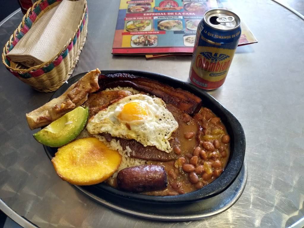 Mr Pollo- Aguila de Oro | restaurant | 6123 Mission St, Daly City, CA 94014, USA | 4154945076 OR +1 415-494-5076