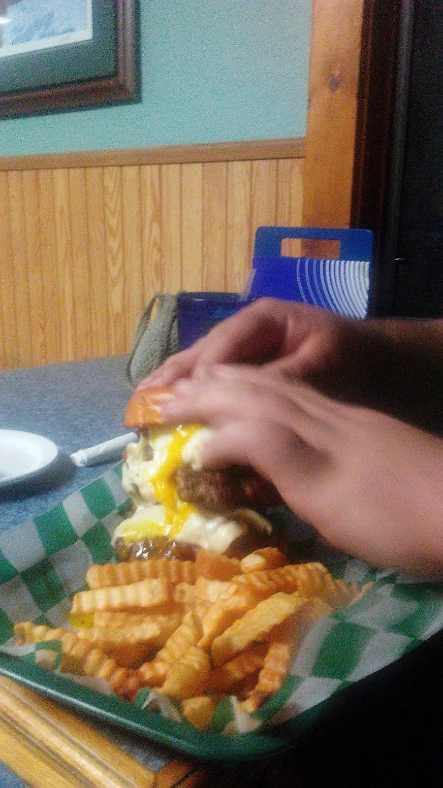 Sportsmens Inn | restaurant | 4101 Normanna Rd, Duluth, MN 55803, USA | 2187213568 OR +1 218-721-3568