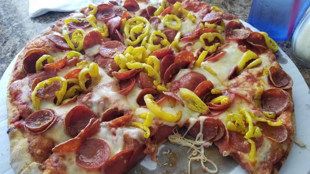 Tommys Pizza | restaurant | 1350 W Lane Ave, Columbus, OH 43221, USA | 6144862969 OR +1 614-486-2969