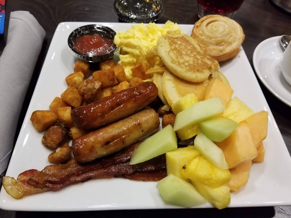 Brinkleys Restaurant & Pub | restaurant | 225 William F McClellan Hwy, Boston, MA 02128, USA | 6175695250 OR +1 617-569-5250