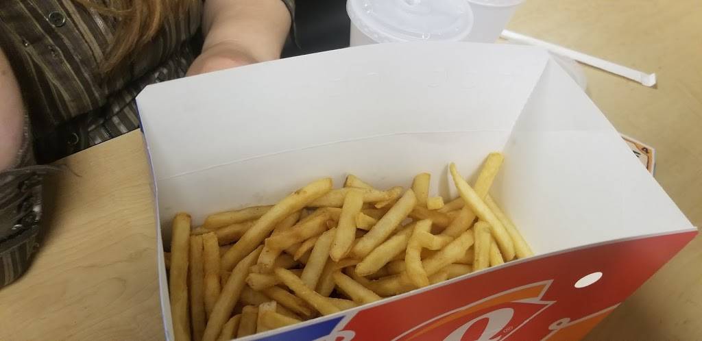 Dairy Queen | restaurant | 225 Osborne Rd NE, Fridley, MN 55432, USA | 7635715080 OR +1 763-571-5080