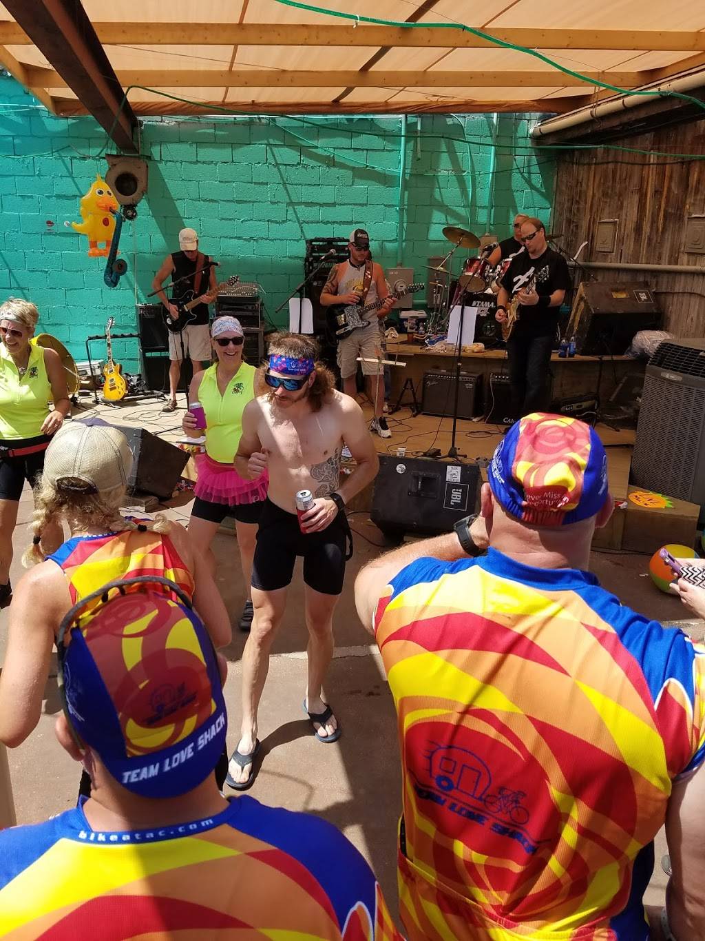 Duck Stop Restaurant & Lounge | restaurant | 608 Inman St, Mallard, IA 50562, USA | 7124253384 OR +1 712-425-3384