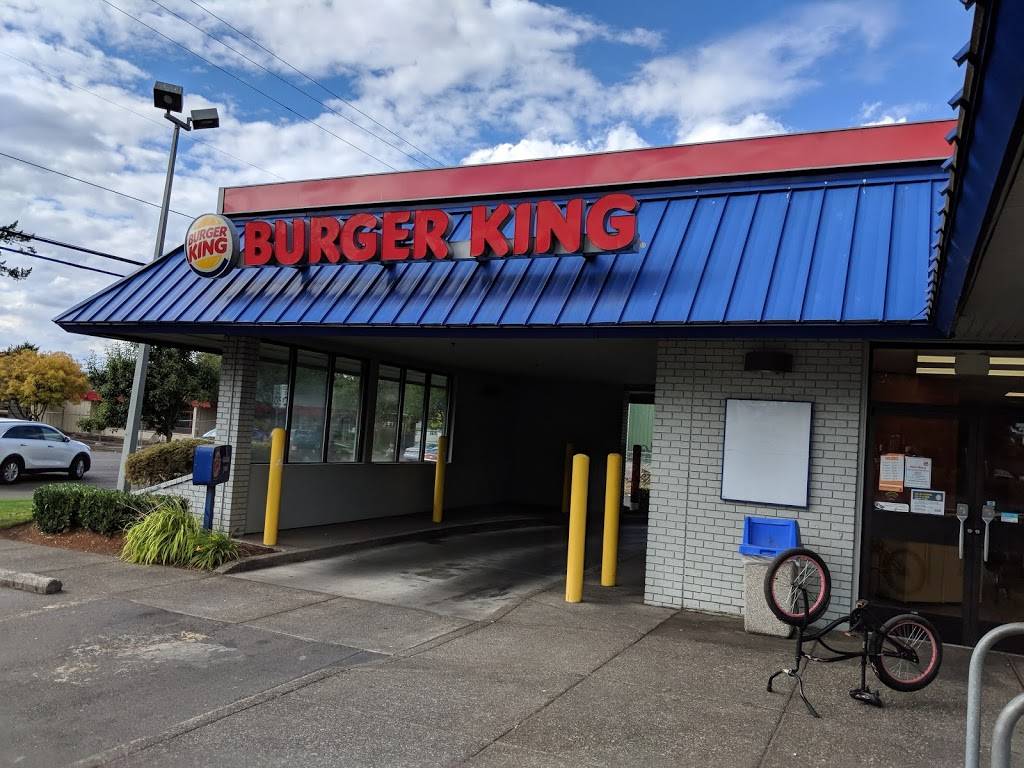 Burger King | restaurant | 3830 SE 82nd Ave St, Portland, OR 97266, USA | 5037748766 OR +1 503-774-8766