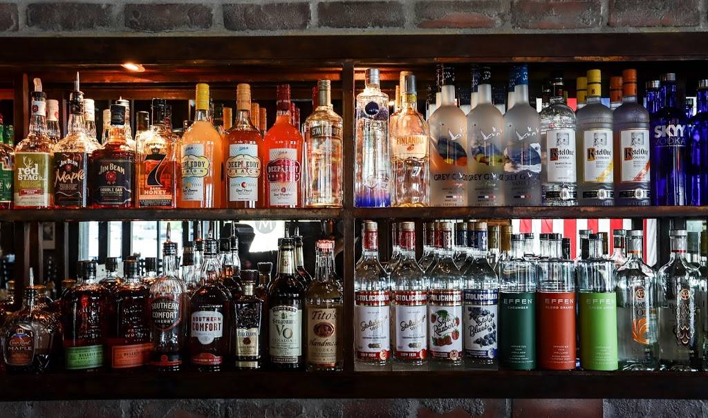 All American Sports Grill | restaurant | 16872 E Ave of the Fountains, Fountain Hills, AZ 85268, USA | 4808164625 OR +1 480-816-4625