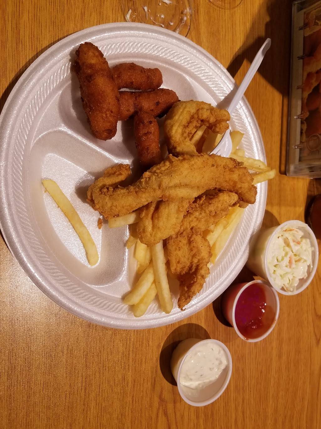 Carolina Fish Fry | restaurant | 4023 Market St, Wilmington, NC 28403, USA | 9107697887 OR +1 910-769-7887