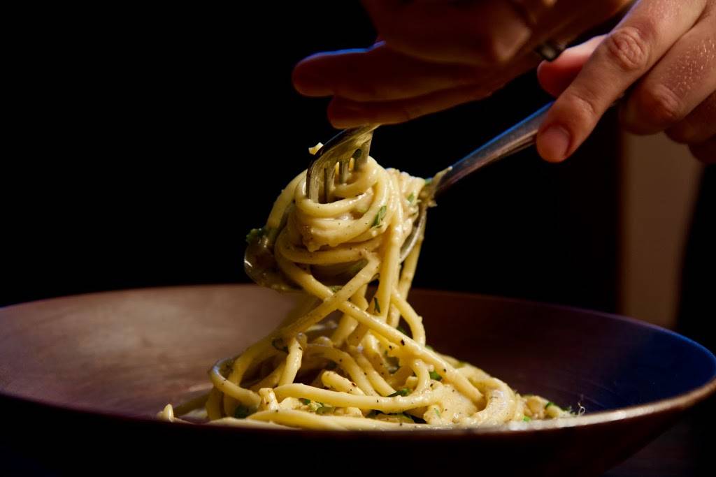 Lallapalooza | restaurant | 474 Alvarado St, Monterey, CA 93940, USA | 8316459036 OR +1 831-645-9036