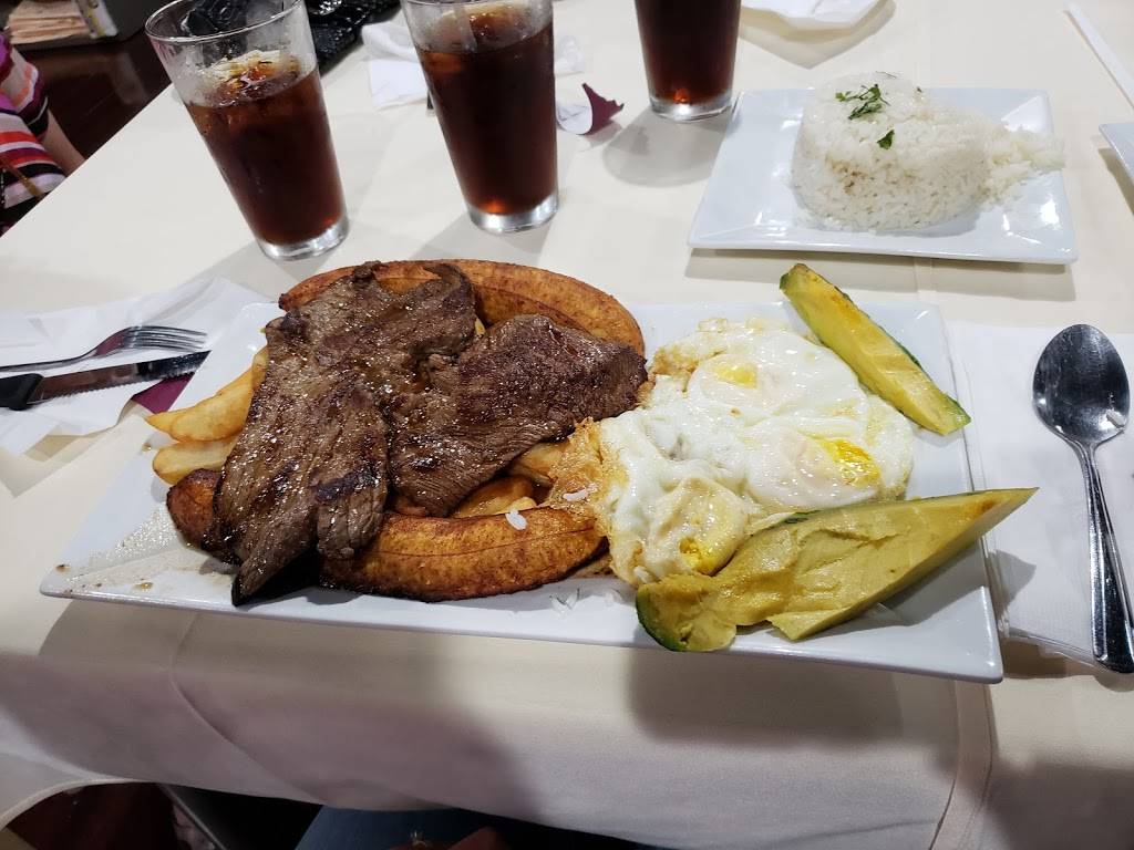 Shark Lounge | restaurant | 25 Pawtucket Ave, Pawtucket, RI 02860, USA | 4017243300 OR +1 401-724-3300