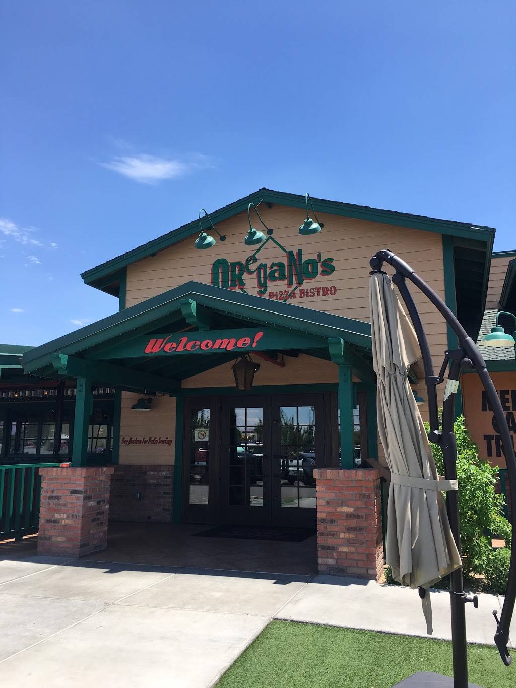 Oreganos Pizza Bistro | restaurant | 20677 E Maya Rd, Queen Creek, AZ 85142, USA | 4803550750 OR +1 480-355-0750