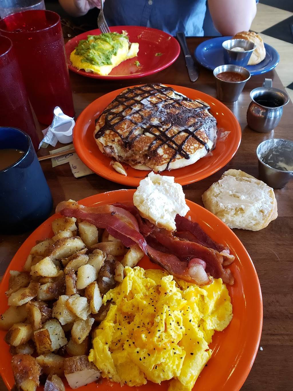 HangOverEasy | restaurant | 51 Parsons Ave, Columbus, OH 43215, USA | 6149283778 OR +1 614-928-3778