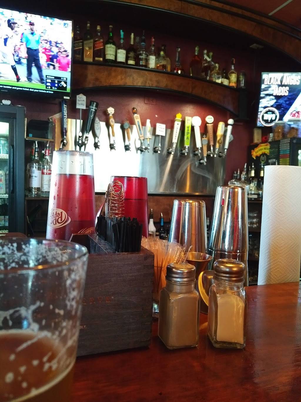 Tappd | restaurant | 2695 Lake Rd, Dyersburg, TN 38024, USA | 7313255469 OR +1 731-325-5469