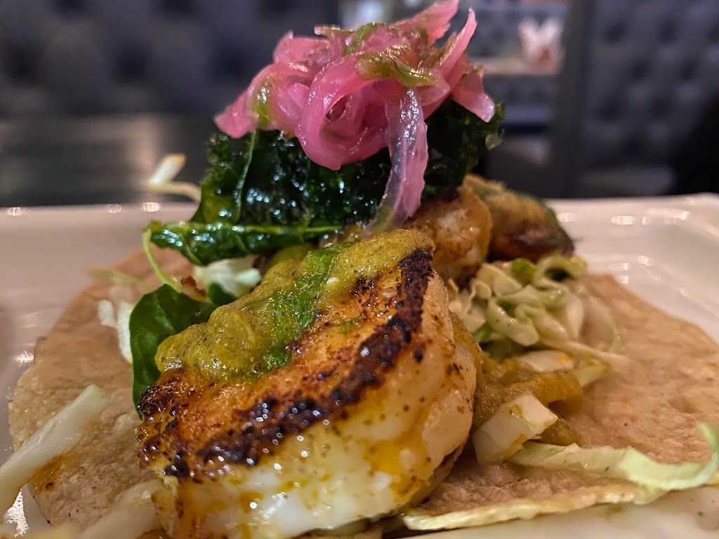 El Berrinches Restaurant | restaurant | 1807 S Ashland Ave, Chicago, IL 60608, USA | 3124928295 OR +1 312-492-8295