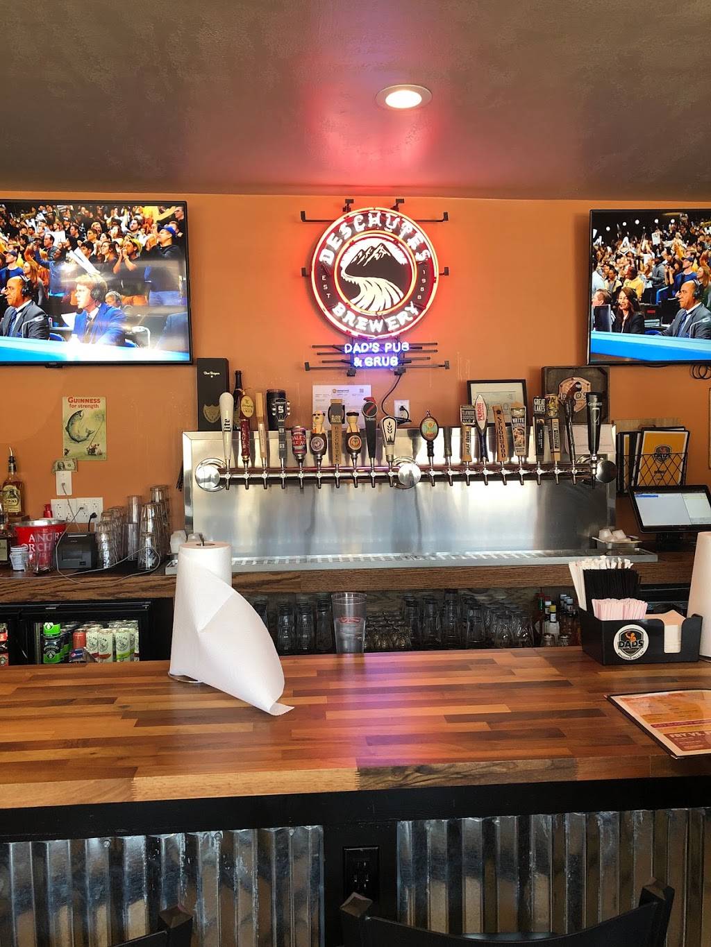 Dads Pub & Grub | restaurant | 1050 Brinton Rd, Pittsburgh, PA 15221, USA | 4127272437 OR +1 412-727-2437