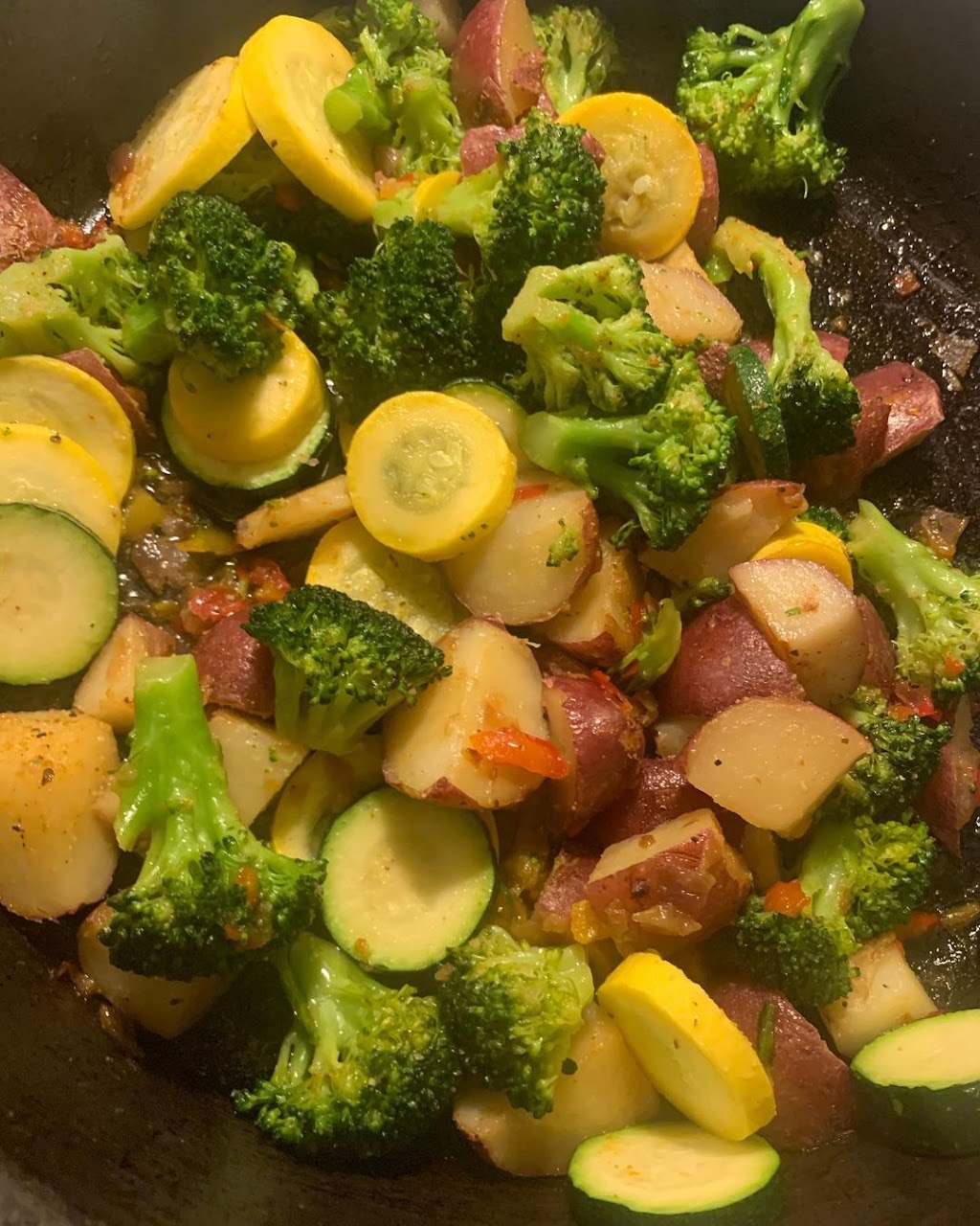 THE GRUBBANK | restaurant | 18701 Grand River Ave, Detroit, MI 48223, USA | 7347269578 OR +1 734-726-9578