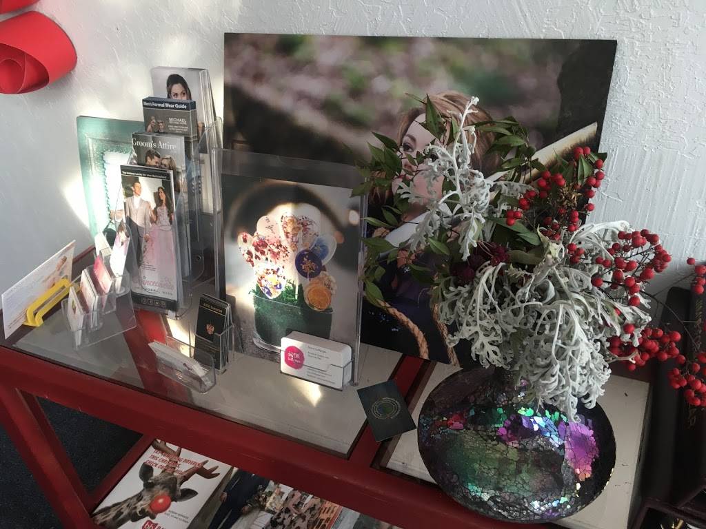 Elenas Kitchen & Catering | bakery | 6620 Madison Ave, Carmichael, CA 95608, USA | 9167505030 OR +1 916-750-5030