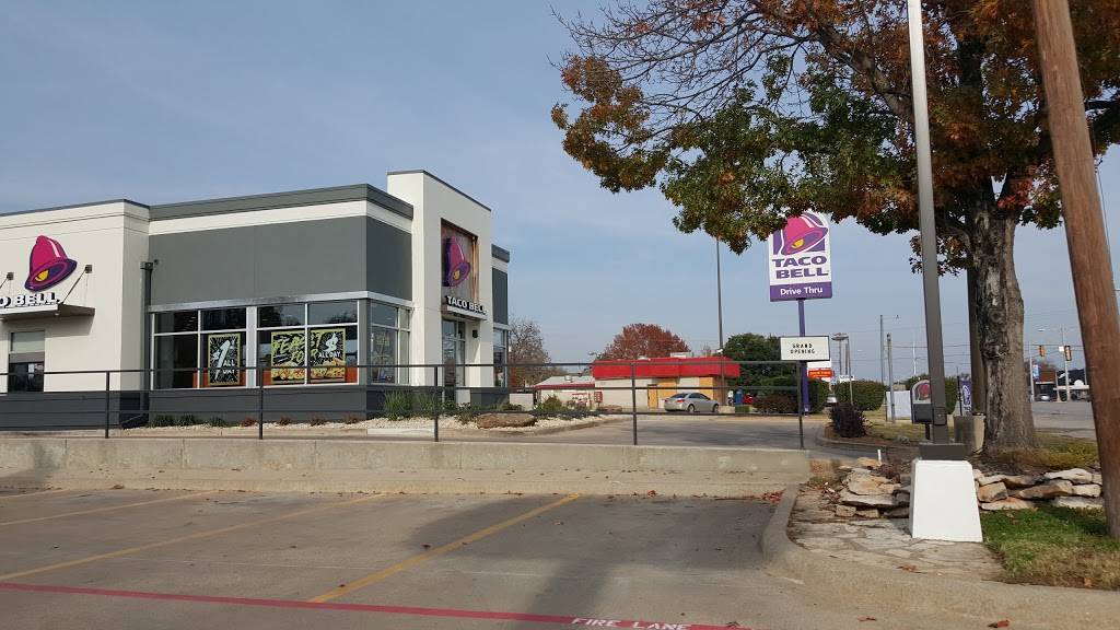 Taco Bell | meal takeaway | 5304 River Oaks Blvd, River Oaks, TX 76114, USA | 8177635072 OR +1 817-763-5072