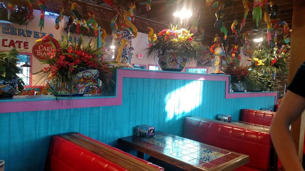 Rosas Café & Tortilla Factory | restaurant | 4710 TX-121, Lewisville, TX 75056, USA | 9723709944 OR +1 972-370-9944