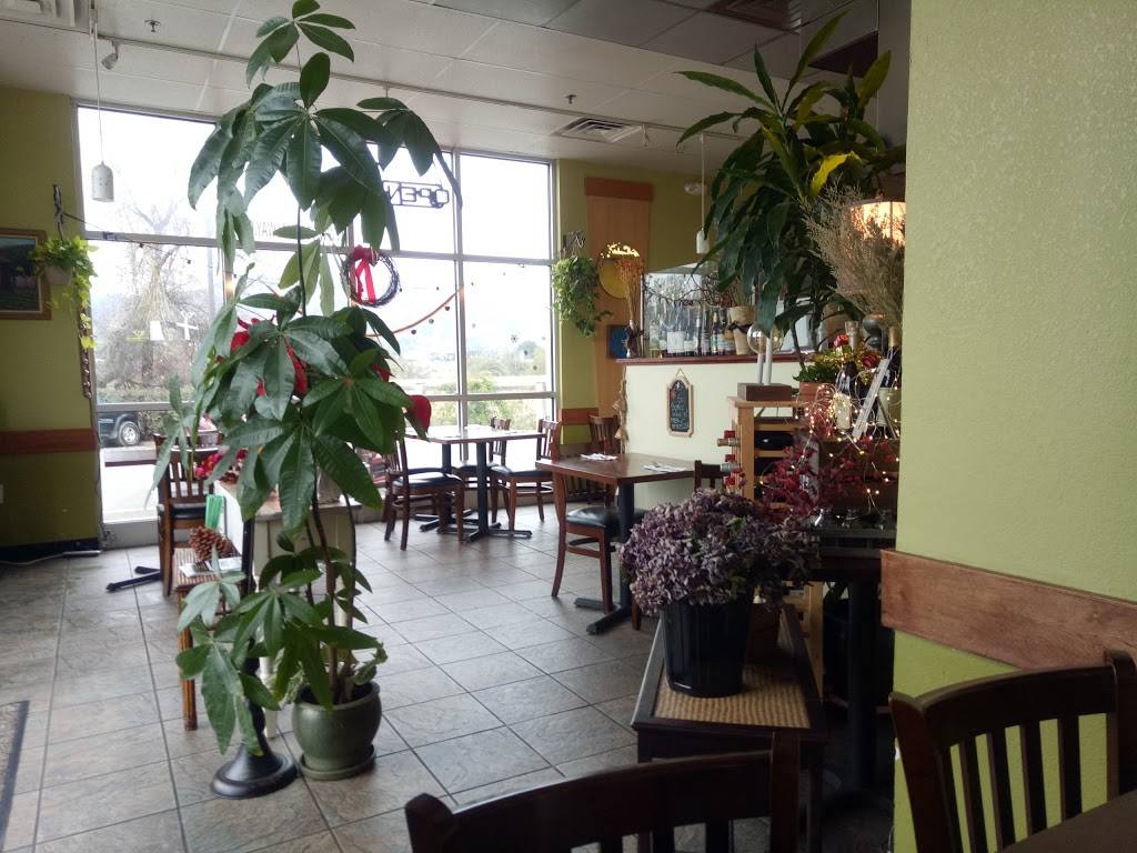 101 Thai Way | restaurant | 1198 S Cloverdale Blvd, Cloverdale, CA 95425, USA | 7078949999 OR +1 707-894-9999