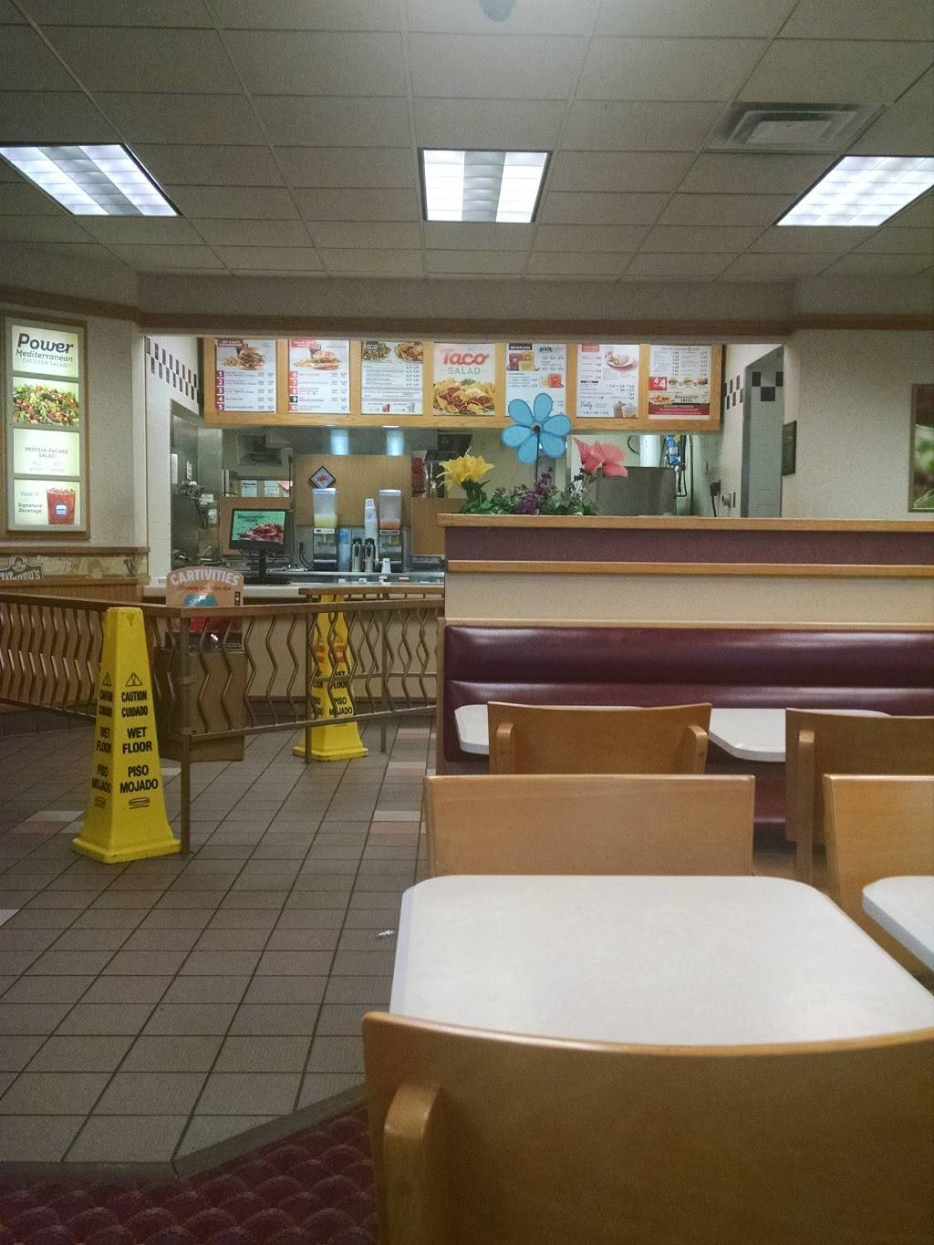 Wendys | restaurant | 8009 S Memorial Dr, Tulsa, OK 74133, USA | 9182541031 OR +1 918-254-1031