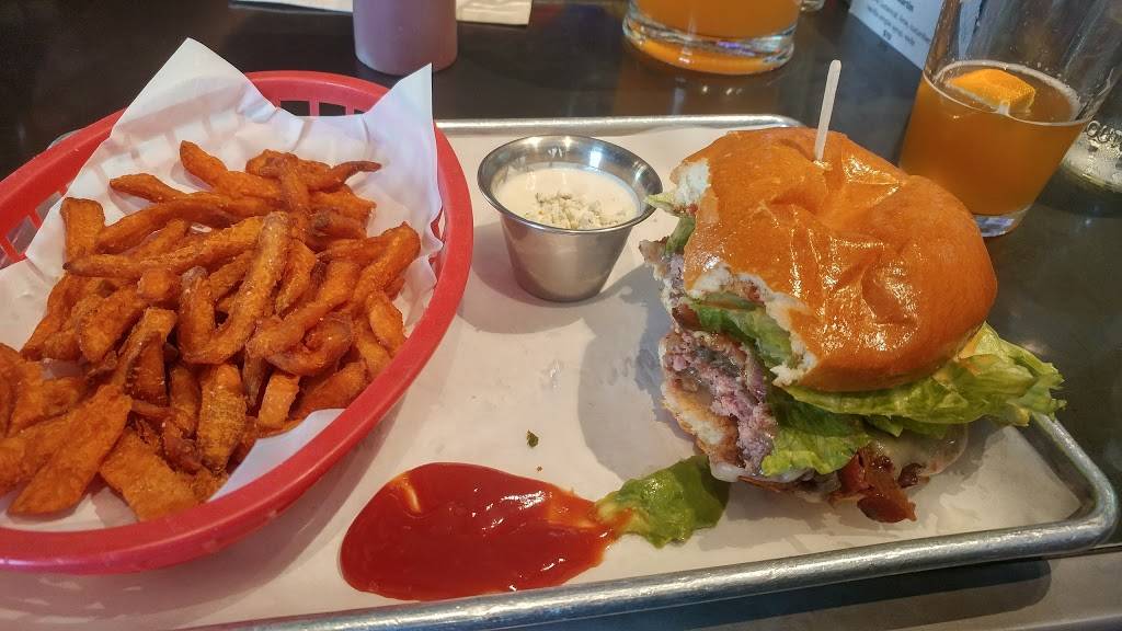 Flatiron | restaurant | 724 B St, San Rafael, CA 94901, USA | 4154534318 OR +1 415-453-4318