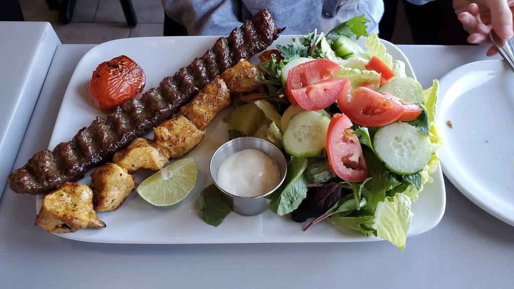 Sumac Cafe | restaurant | 2578 Bengal Blvd, Cottonwood Heights, UT 84121, USA | 8017334444 OR +1 801-733-4444