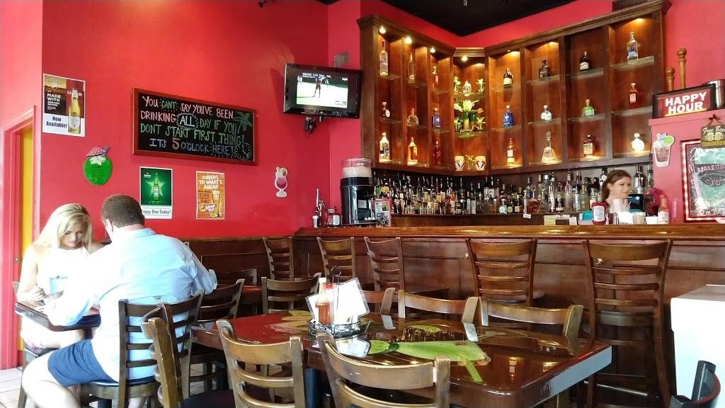 Las Palmas Restaurant | restaurant | 351 N Donnelly St, Mt Dora, FL 32757, USA | 3527203336 OR +1 352-720-3336