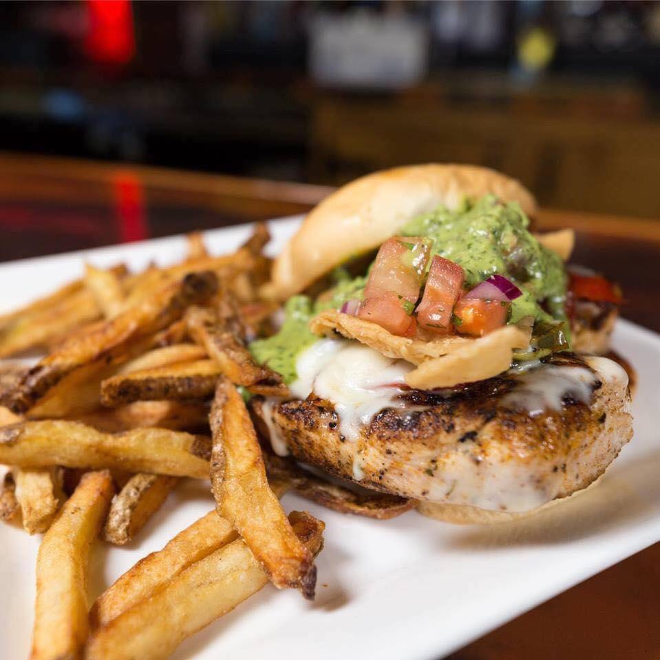 Station 343 | restaurant | 140 E Main St, Dwight, IL 60420, USA | 8155849343 OR +1 815-584-9343