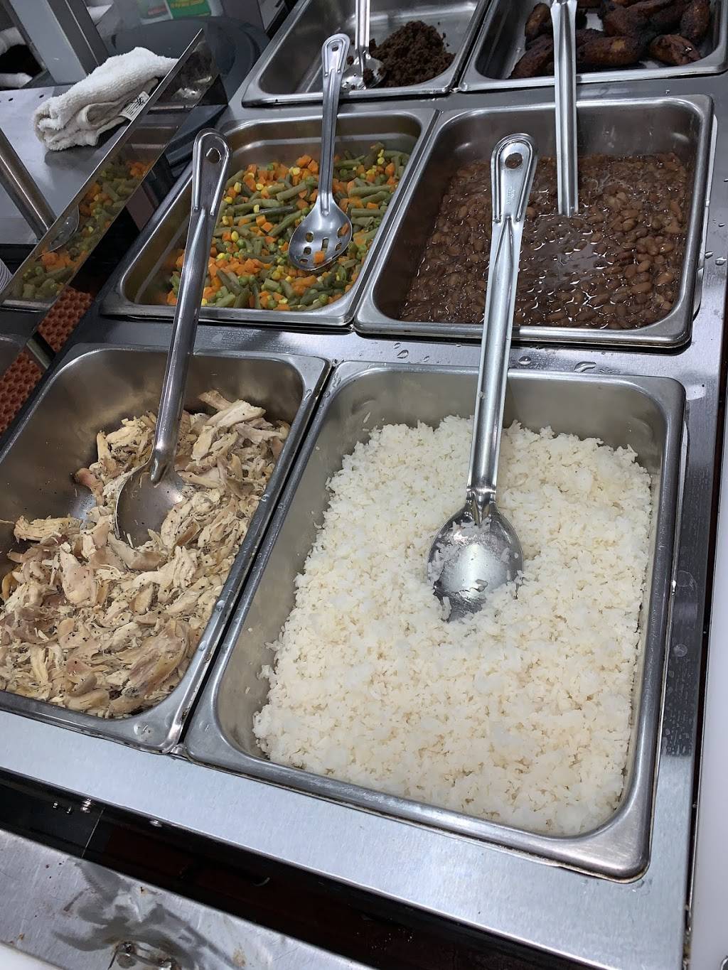 My Divine Kitchen | restaurant | 7811 Airpark Rd, Gaithersburg, MD 20879, USA | 2406866799 OR +1 240-686-6799