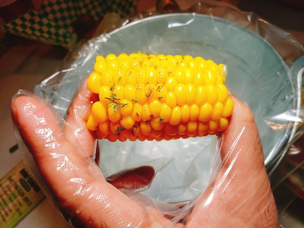 Surf Cajun Seafood | restaurant | 375 NE 167th St, North Miami Beach, FL 33162, USA | 7865203917 OR +1 786-520-3917