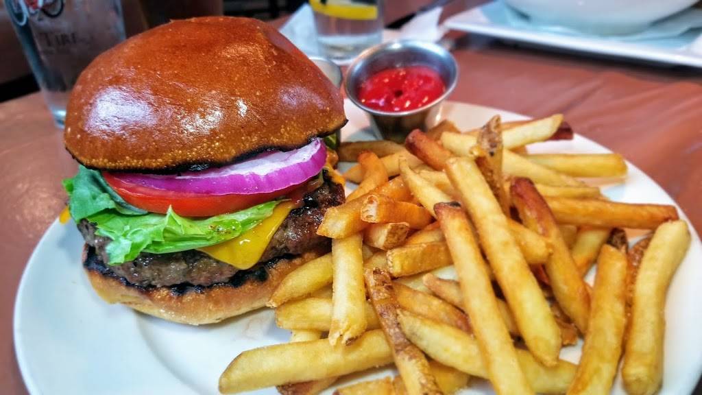 Chill & Grill | meal takeaway | 7401 US-1, Vero Beach, FL 32967, USA | 7725625477 OR +1 772-562-5477