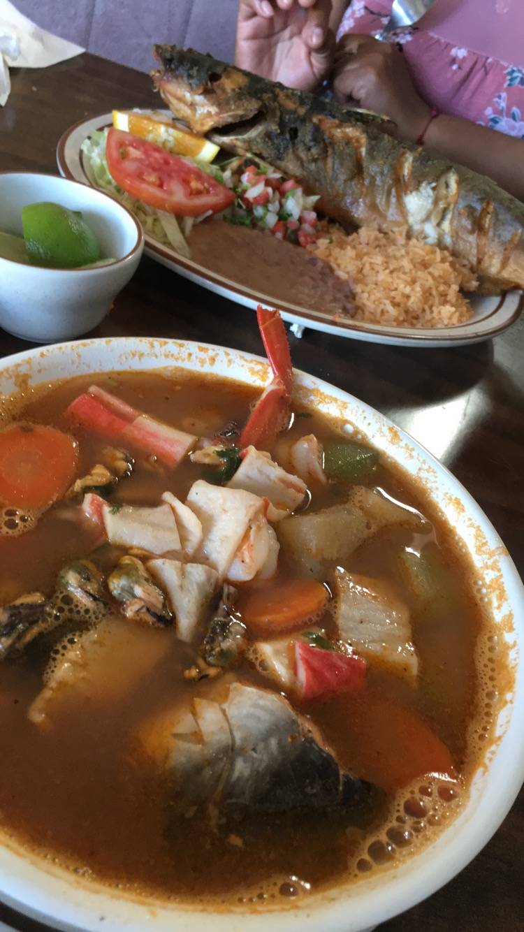 La Fogata | restaurant | 109 Union St, Watsonville, CA 95076, USA | 8317225336 OR +1 831-722-5336