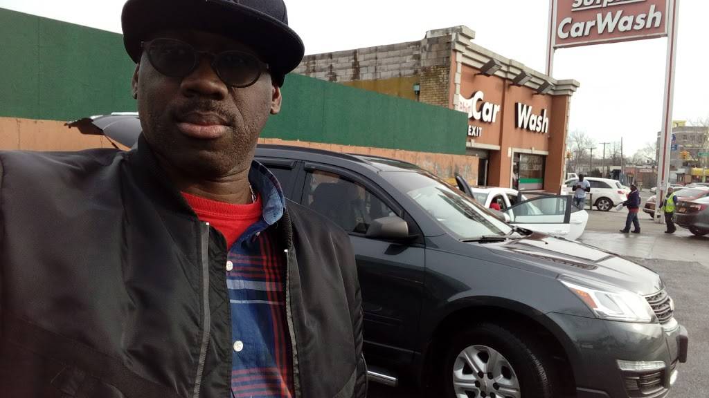 Shake n Burger | restaurant | 147-01 Liberty Ave, Jamaica, NY 11435, USA | 7185231900 OR +1 718-523-1900