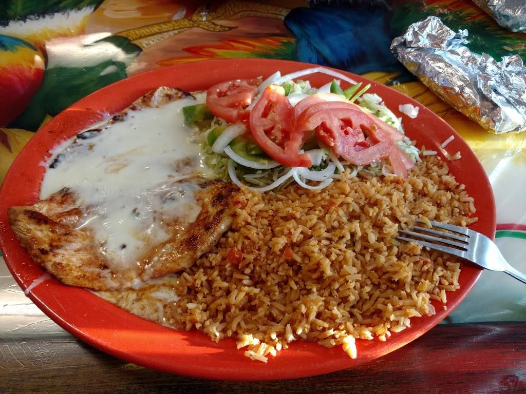 El Patron Mexican Kitchen | restaurant | 605 S Broadway St, Coal City, IL 60416, USA | 8157095130 OR +1 815-709-5130