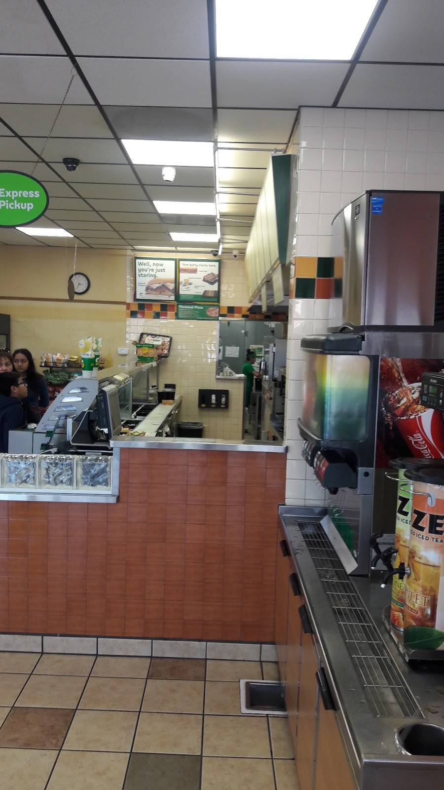 Subway | restaurant | 74499 CA-111, Palm Desert, CA 92260, USA | 7603467965 OR +1 760-346-7965