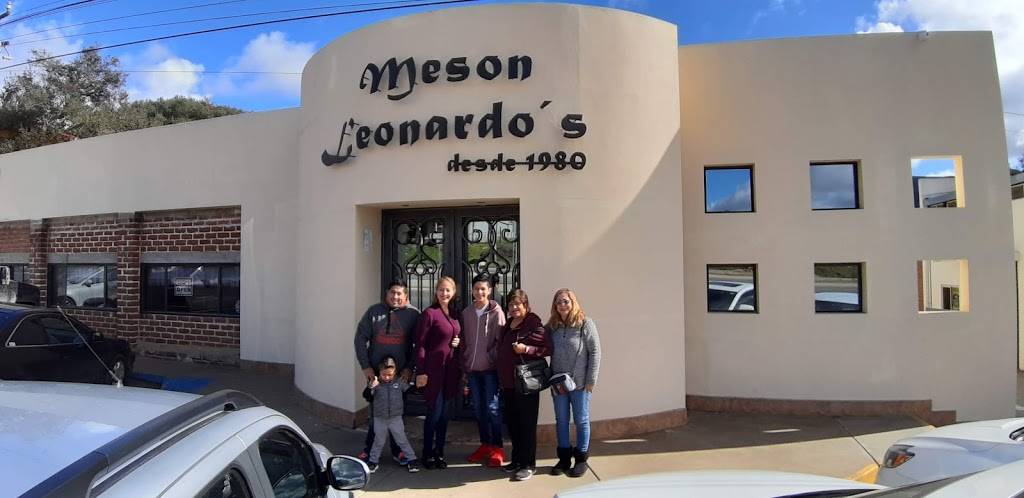 Restaurant Leonardo´s | restaurant | Avenida A #270, San Antonio De las Minas, 22766 Ensenada, B.C., Mexico | 016461553003 OR +52 646 155 3003