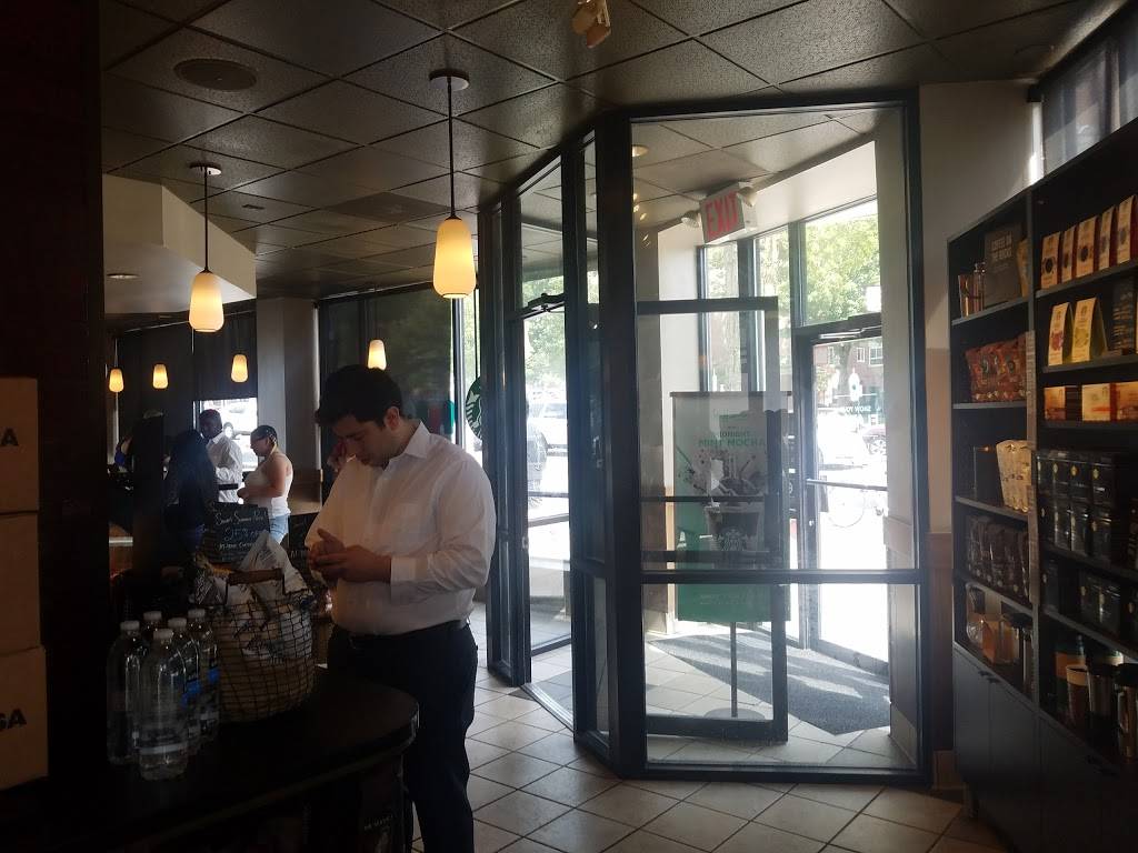 Starbucks | cafe | 61-51 188th St, Queens, NY 11365, USA | 7182640658 OR +1 718-264-0658