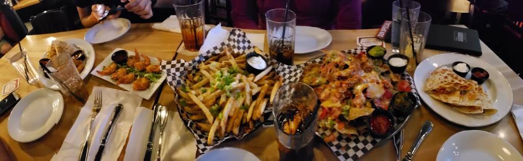 Crabby Joes Bar • Grill | restaurant | 670 Oxford St W, London, ON N6H 1T9, Canada | 5196576888 OR +1 519-657-6888