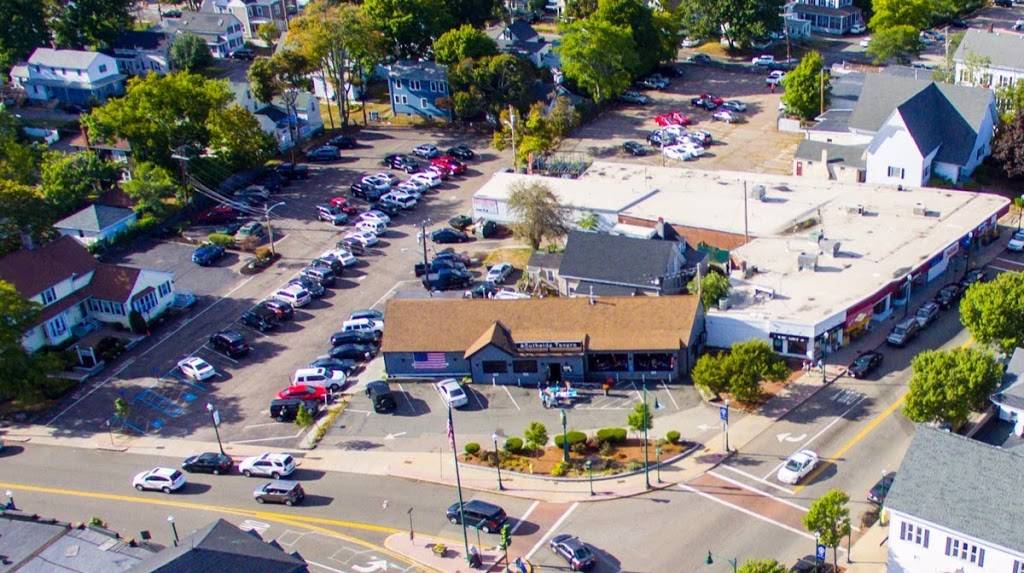 Southside Tavern Restaurant in Braintree | restaurant | 941 Washington St, Braintree, MA 02184, USA | 7818480511 OR +1 781-848-0511