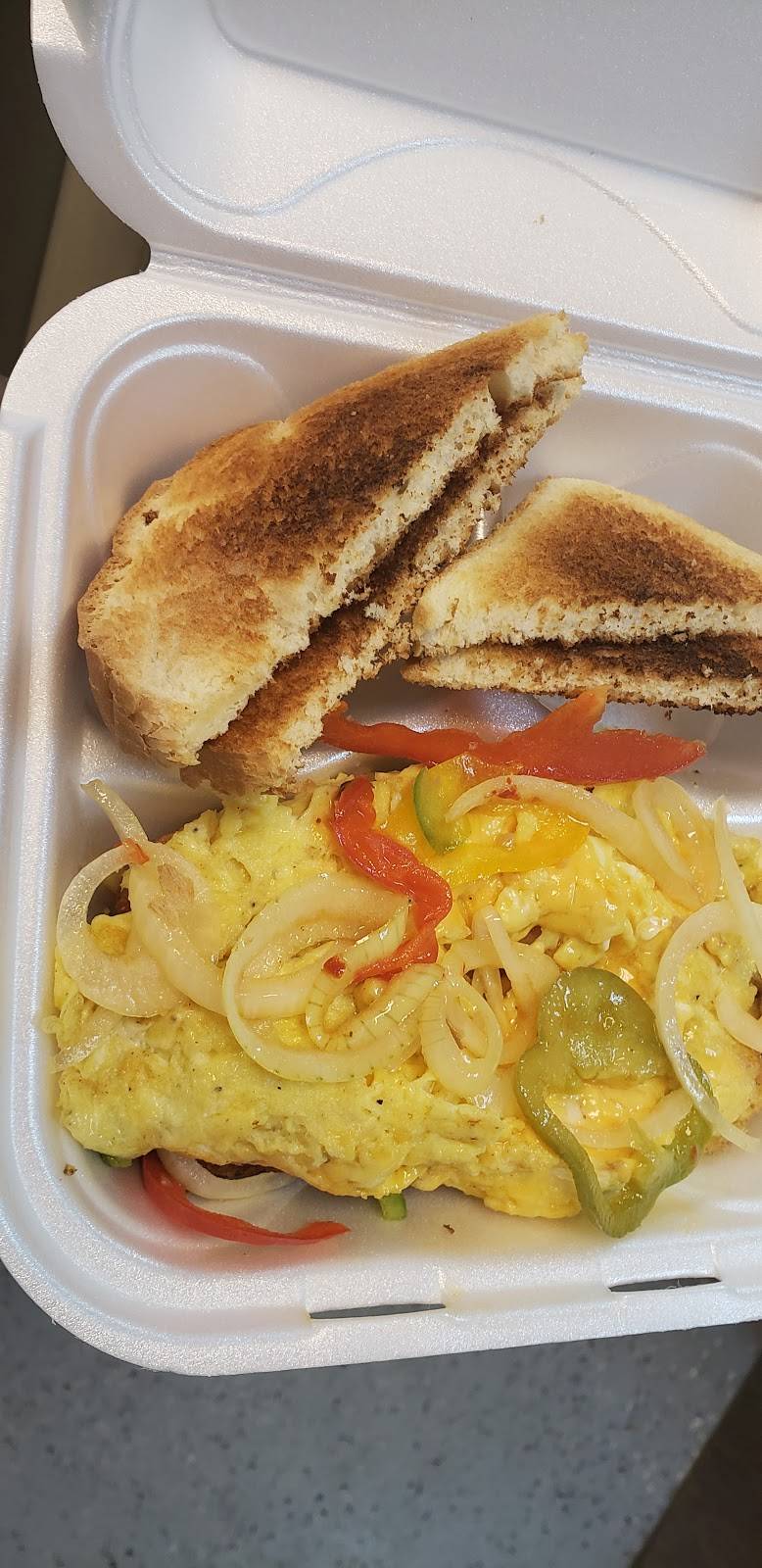 mama Ds calabash kitchen | restaurant | 3707 Broadway Ave, Riviera Beach, FL 33404, USA | 5618028194 OR +1 561-802-8194