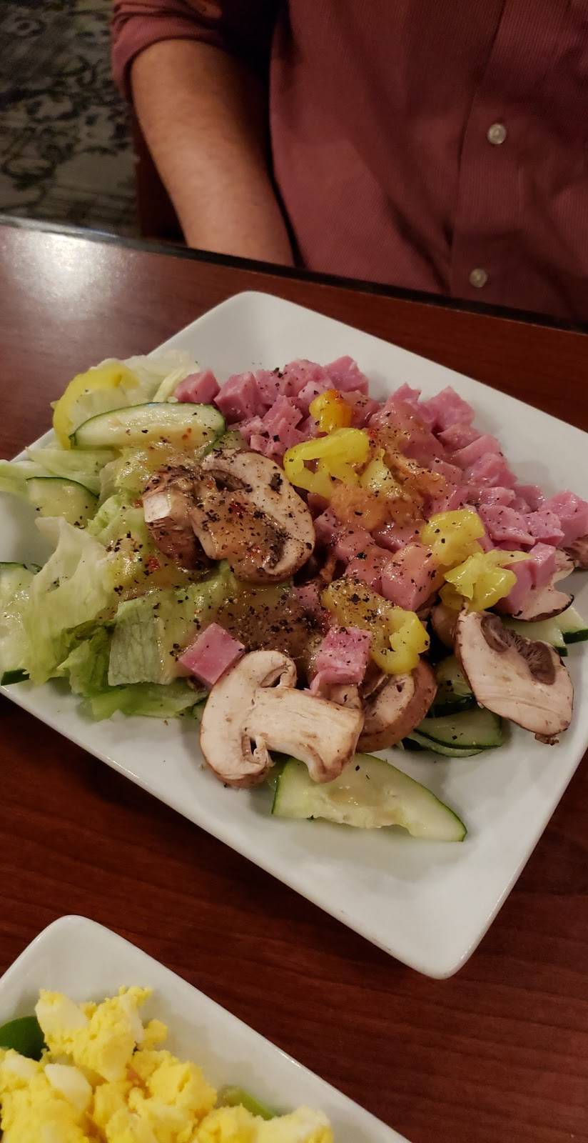 Ruby Tuesday | restaurant | 4632 Factory Stores Blvd, Myrtle Beach, SC 29579, USA | 8439037410 OR +1 843-903-7410