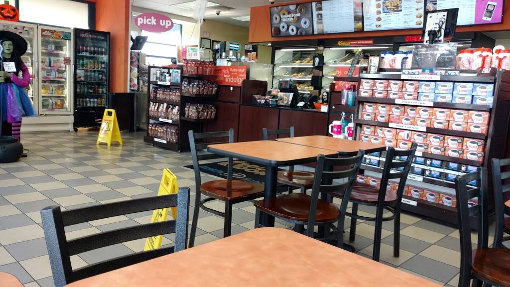 Dunkin | cafe | 955 Brook Forest Ave, Shorewood, IL 60404, USA | 8156095570 OR +1 815-609-5570