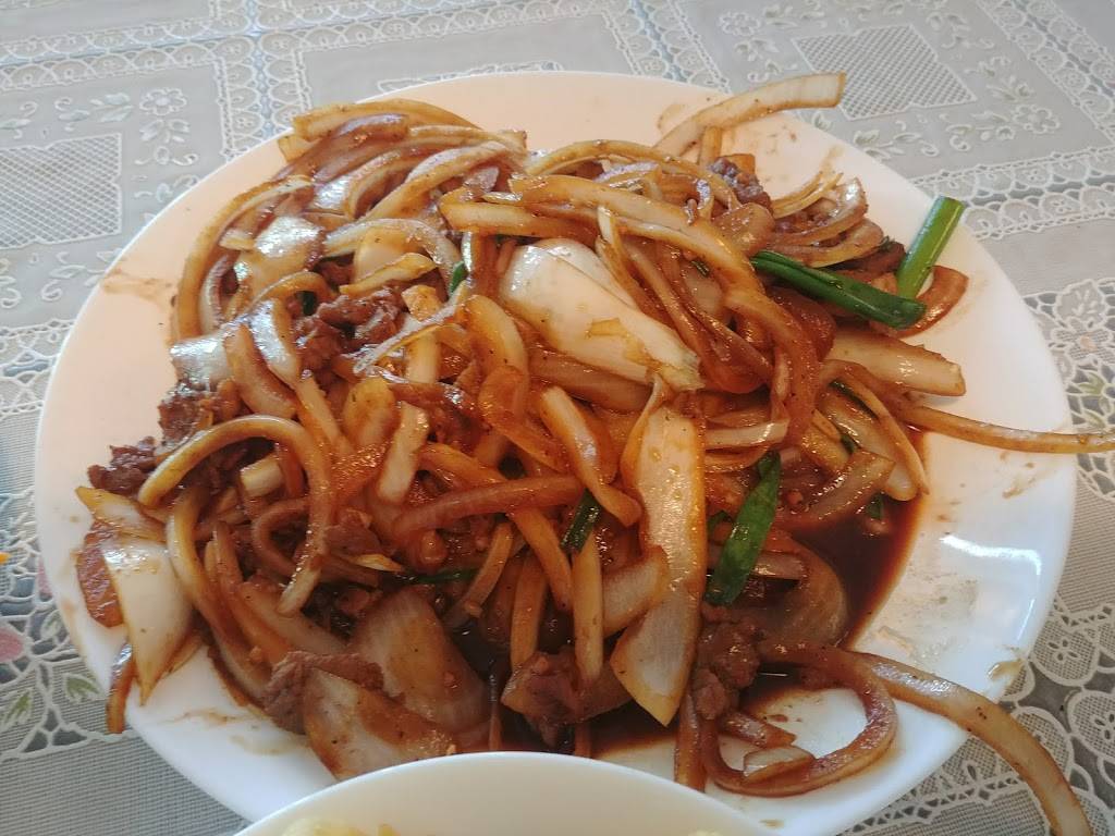 Ho-Ho Chinese Restaurant | restaurant | 1801 Zumbehl Rd, St Charles, MO 63303, USA | 6369479100 OR +1 636-947-9100