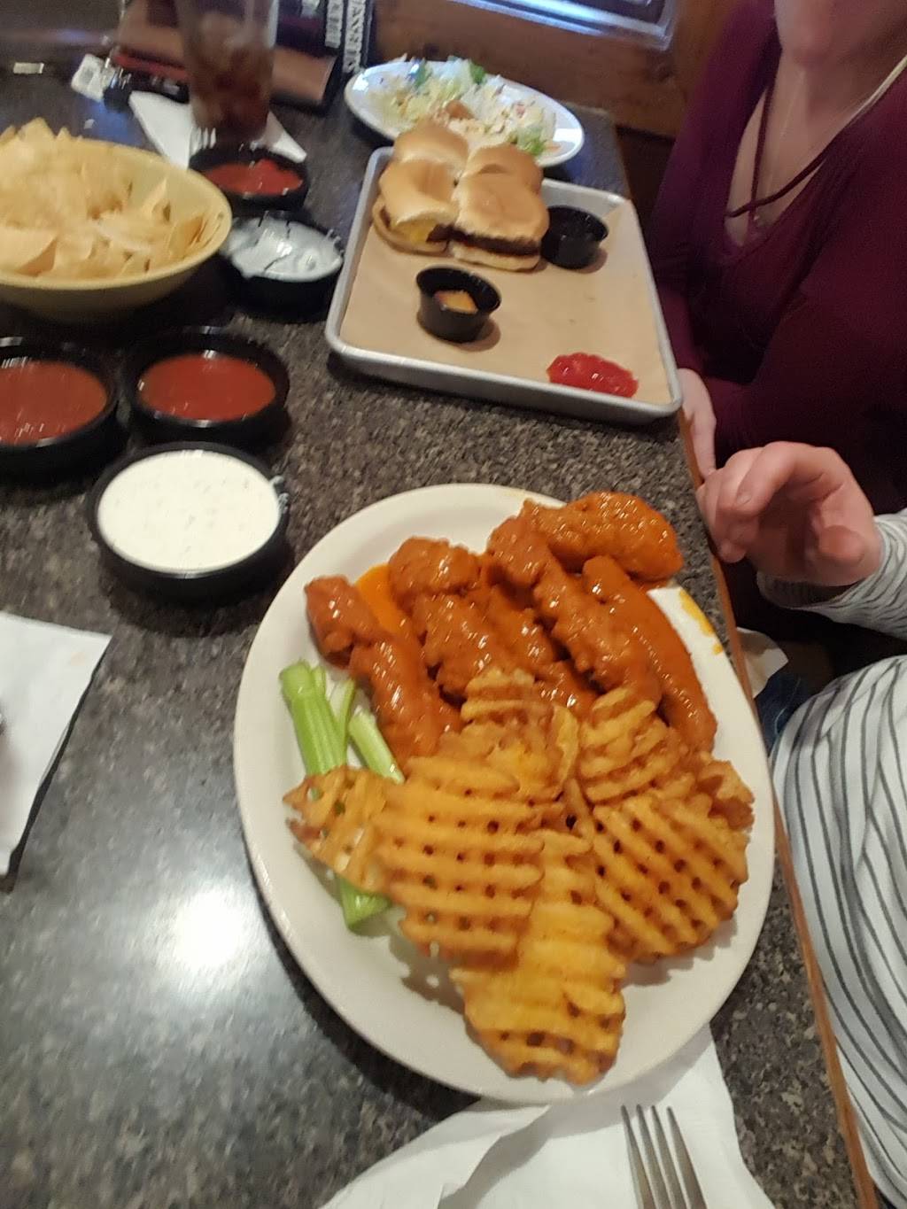 Tumbleweed Tex Mex Grill & Margarita Bar | restaurant | 746 Monroe St, Zanesville, OH 43701, USA | 7404507760 OR +1 740-450-7760