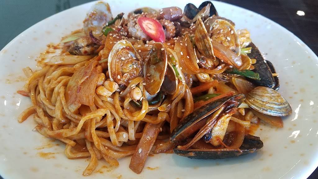 Kun sohn noodle K | restaurant | 3504 154th St, Flushing, NY 11354, USA | 7184452100 OR +1 718-445-2100