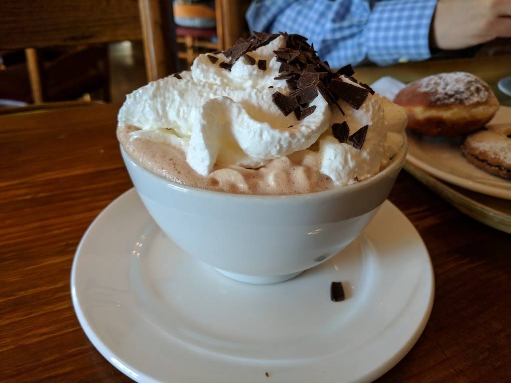 La Chatelaine French Bakery and Bistro | restaurant | 1550 W Lane Ave, Columbus, OH 43221, USA | 6144881911 OR +1 614-488-1911