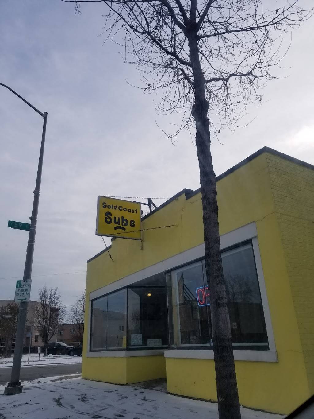 Gold Coast Subs | meal takeaway | 5901 W Burnham St, Milwaukee, WI 53219, USA | 4143211688 OR +1 414-321-1688