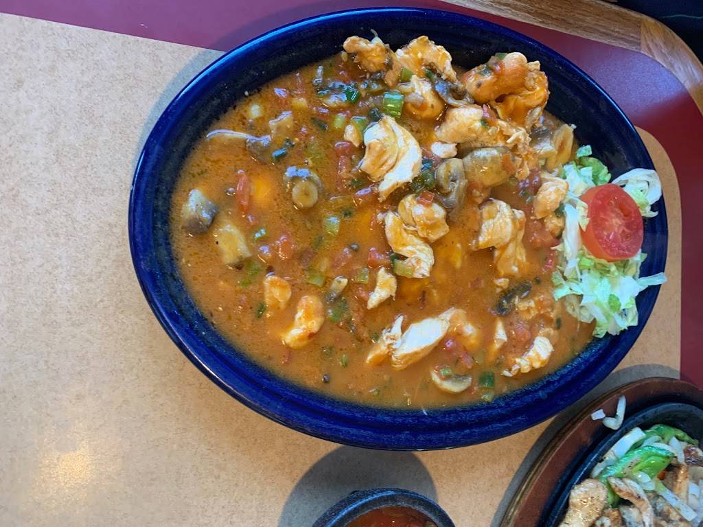 Fiesta Mexicana | restaurant | 2918 N Service Dr, Red Wing, MN 55066, USA | 6513858939 OR +1 651-385-8939