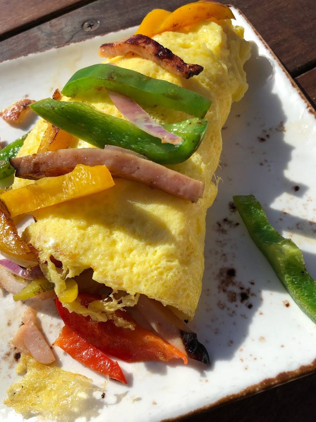 OB Surf Lodge | restaurant | 5083 Santa Monica Ave Suite 1F, San Diego, CA 92107, USA | 6199555475 OR +1 619-955-5475