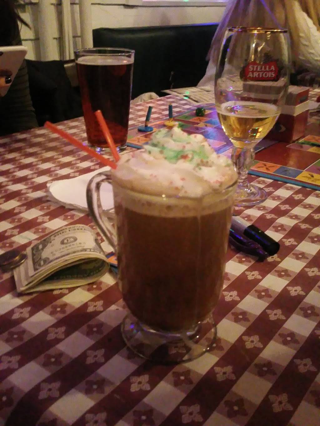 Guthries Tavern | restaurant | 1300 W Addison St, Chicago, IL 60613, USA | 7734772900 OR +1 773-477-2900